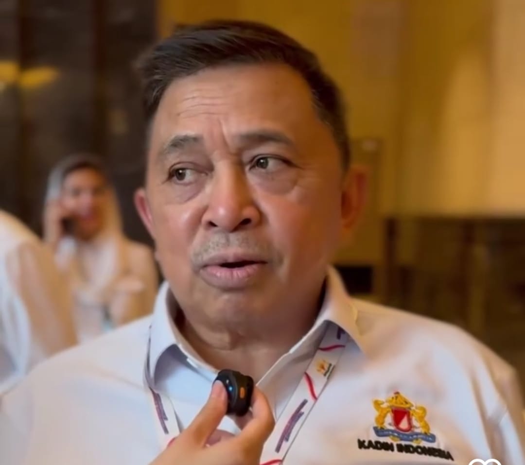Halim Kalla, adik kandung mantan Wakil Presiden RI Jusuf Kalla, kini resmi menjadi tersangka dalam kasus dugaan korupsi proyek Pembangkit Listrik Tenaga Uap (PLTU) 1 Kalimantan Barat senilai Rp1,3 triliun. (IG@lwr_777)